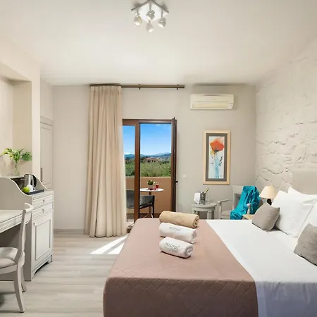Mistral - For Solo Travelers Hotel 3*