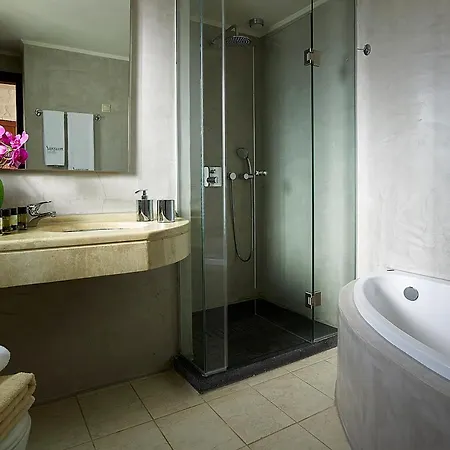 Hotel Mistral - For Solo Travelers 3*