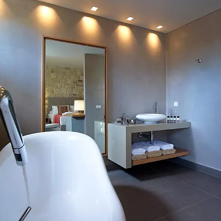 Mistral - For Solo Travelers Maleme (Crete)